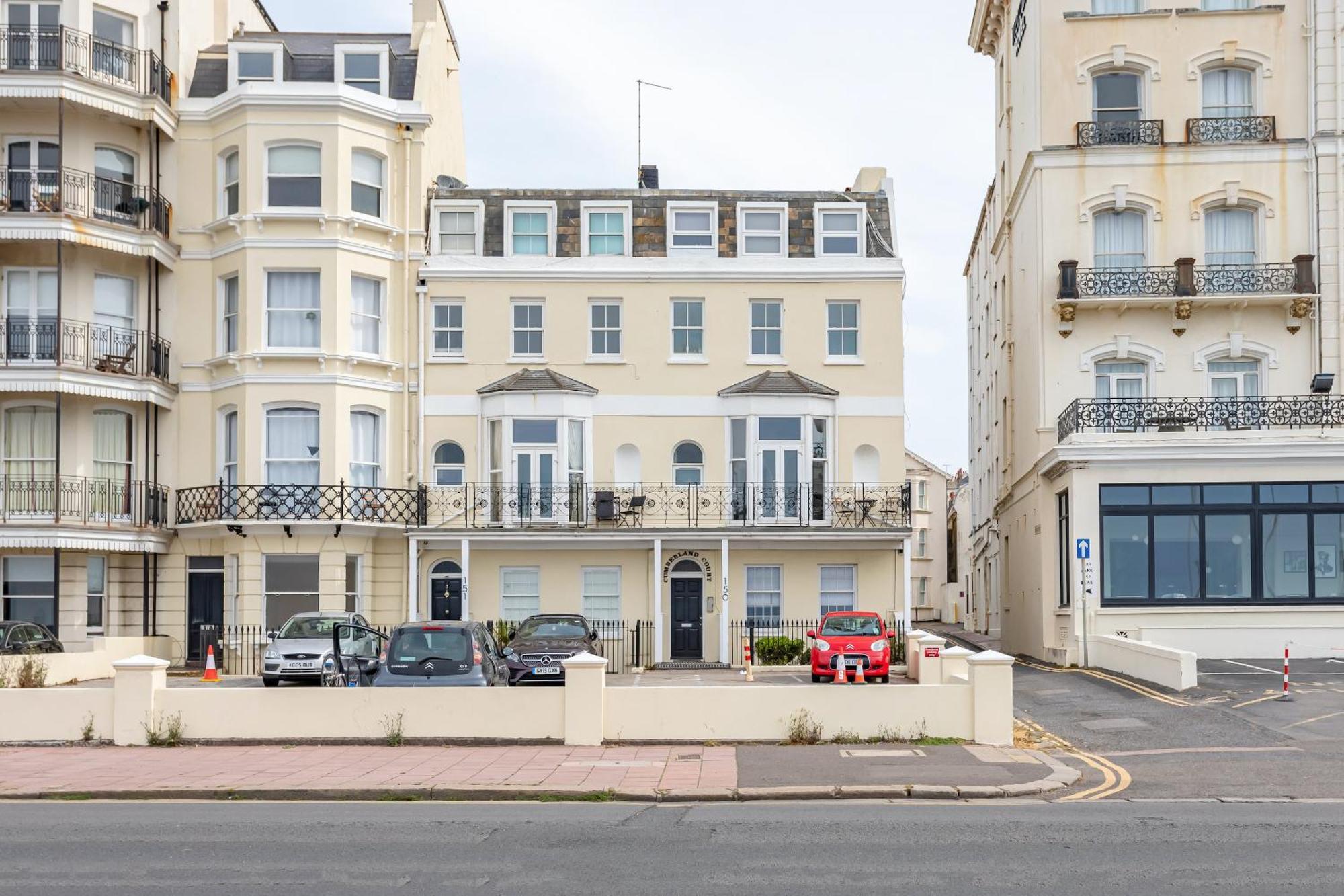 Beaches Brighton - Luxury Seafront Accommodation Esterno foto