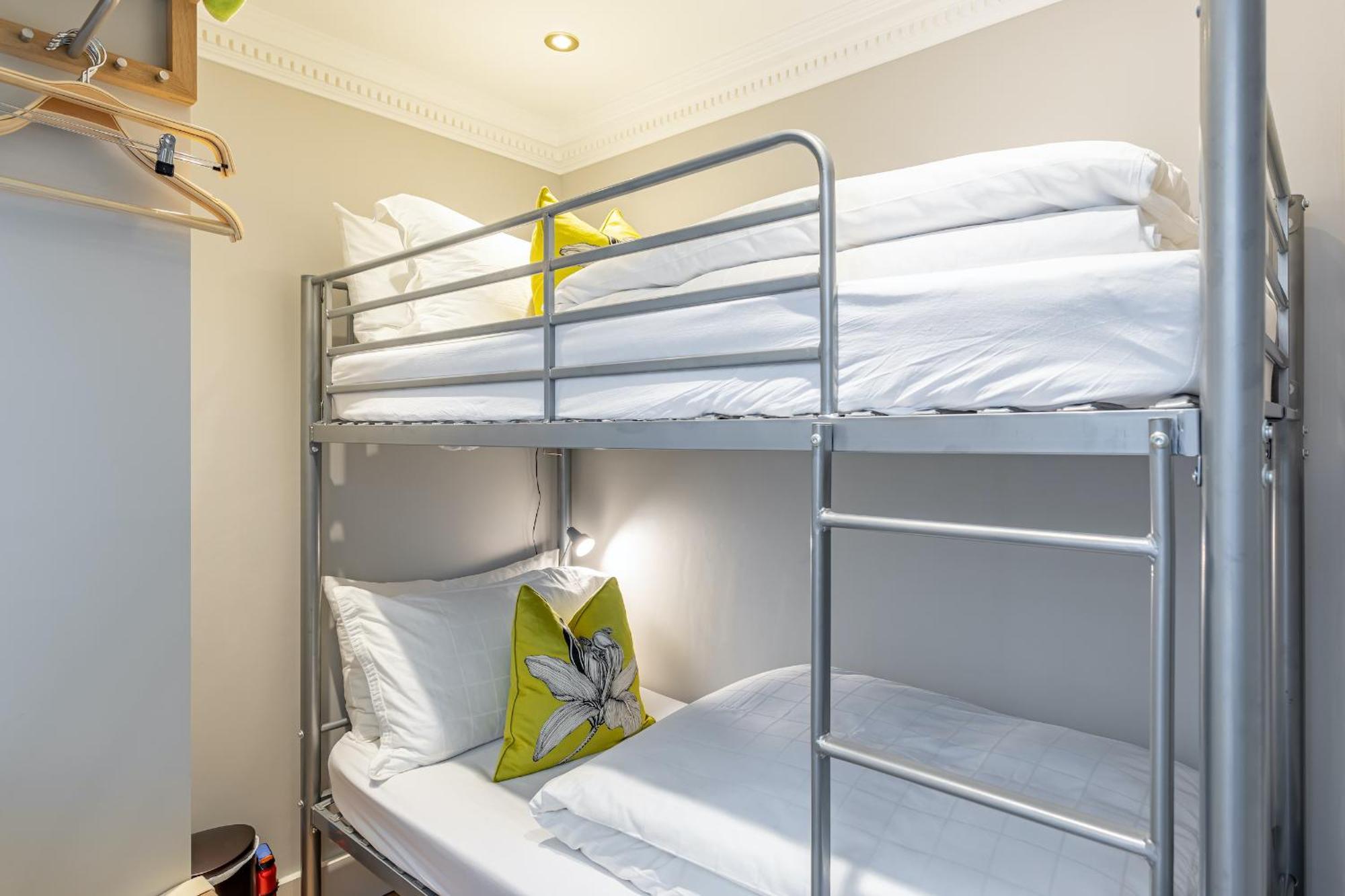 Beaches Brighton - Luxury Seafront Accommodation Esterno foto